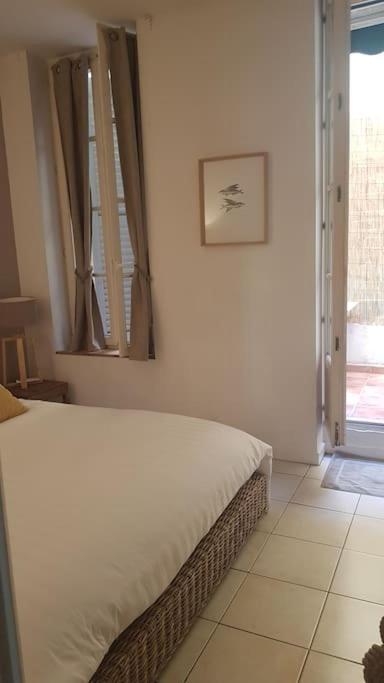 Apartmán 2 Pieces Dans Le Centre Avec Petite Terrasse 3*** Marseille Exteriér fotografie