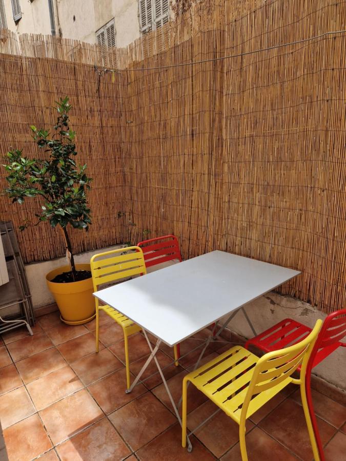 Apartmán 2 Pieces Dans Le Centre Avec Petite Terrasse 3*** Marseille Exteriér fotografie
